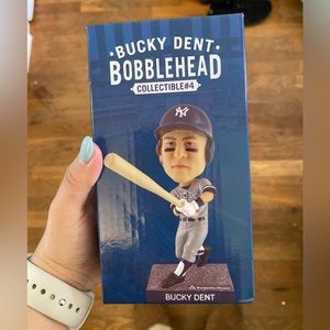 YANKEE Bucky Dent Bobble Head